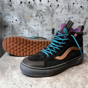 VANS Sk8-HI MTE-2 Shoe

Color: Speckled Gum Black
Size: M9/W10.5
Item #VANR38B